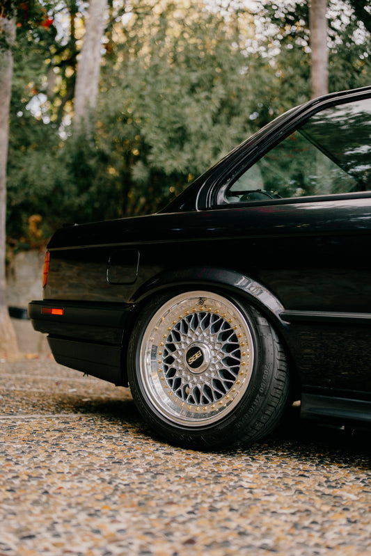 BALLIN' ON A BUDGET - $10 BUCK E30 BMW DIGITAL ENTRY **Limited time offer ⏰